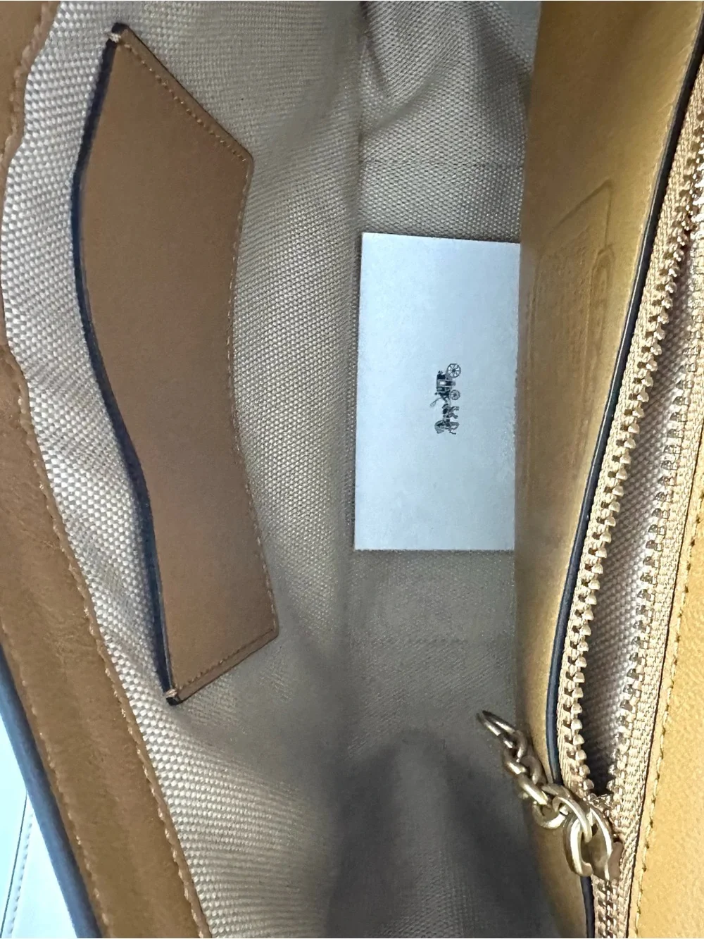 Authentic Coach Rambler Crossbody with Varsity Stripe in Chalk Multi 89139 | EUC